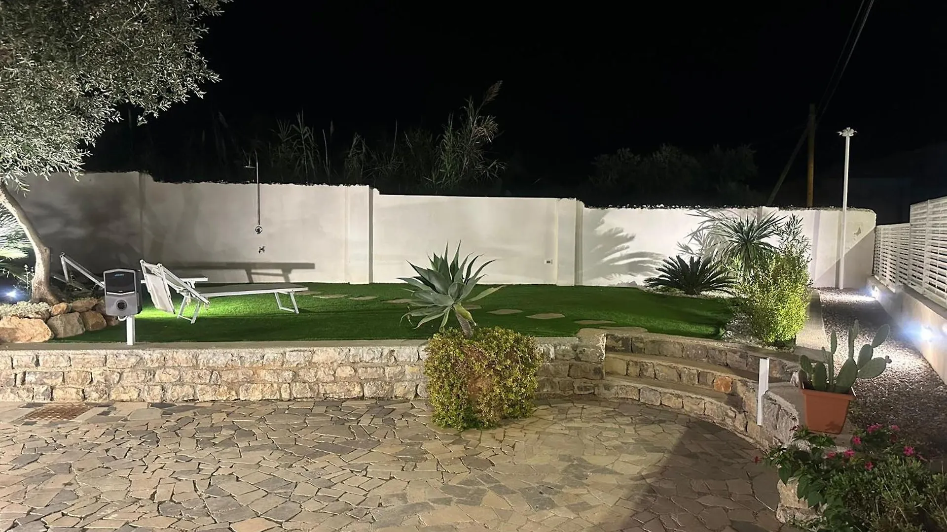 Vfh Stylish Villa Chiocciola Bagheria