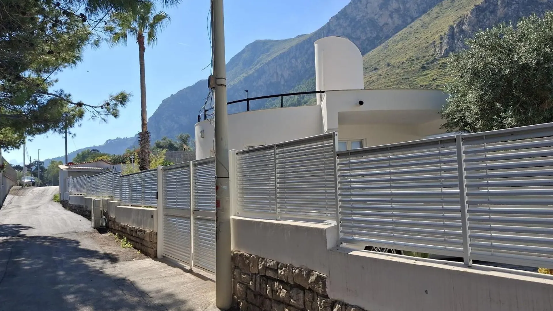 Vfh Stylish Villa Chiocciola Bagheria Italy